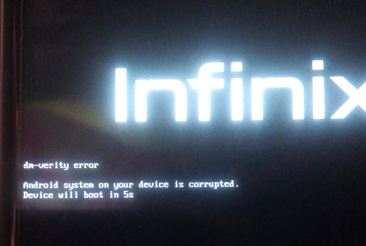 Dm corruption. Надпись Infinix. DM Verity corruption. DM Verity corruption your device is corrupt Redmi 9. Ошибка cant load Android System your data May be corrupt.